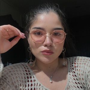 Meet your Posher, Dulce